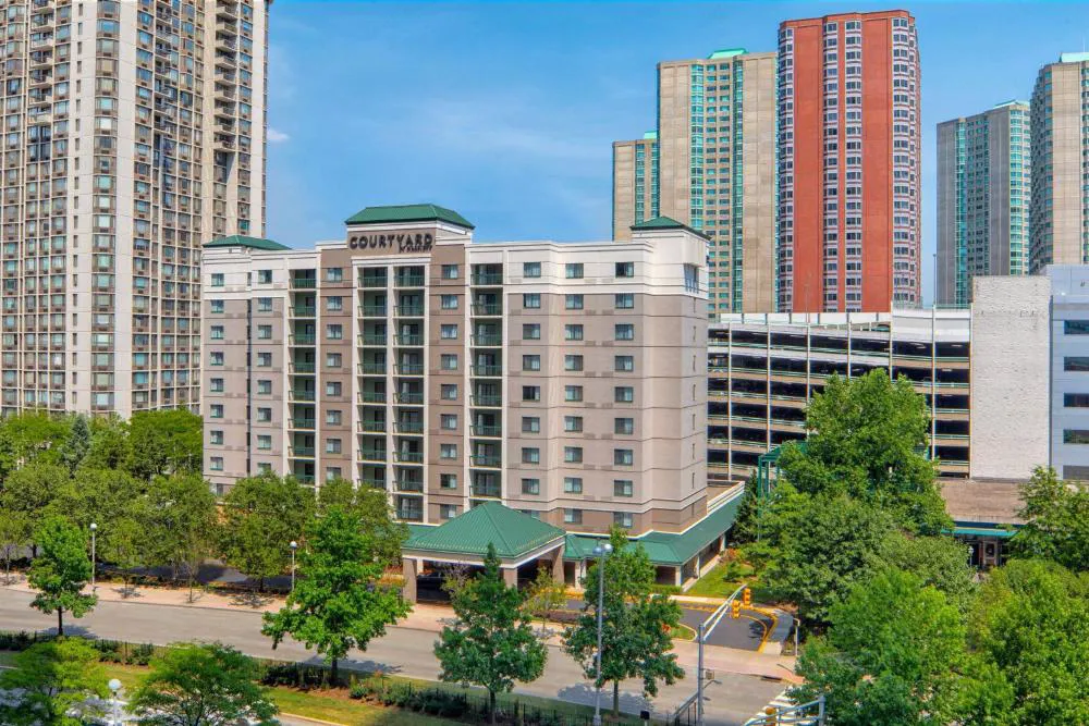 Courtyard Jersey City Newport hotel hero