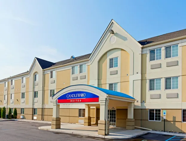 Candlewood Suites Secaucus - Meadowlands by IHG hotel detail image 1