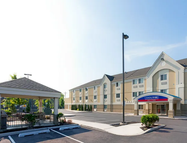 Candlewood Suites Secaucus - Meadowlands by IHG hotel detail image 2