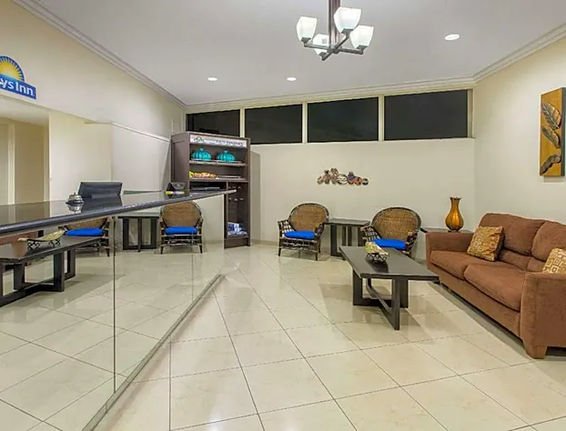 Days Inn by Wyndham Palm Springs hotel detail image 2