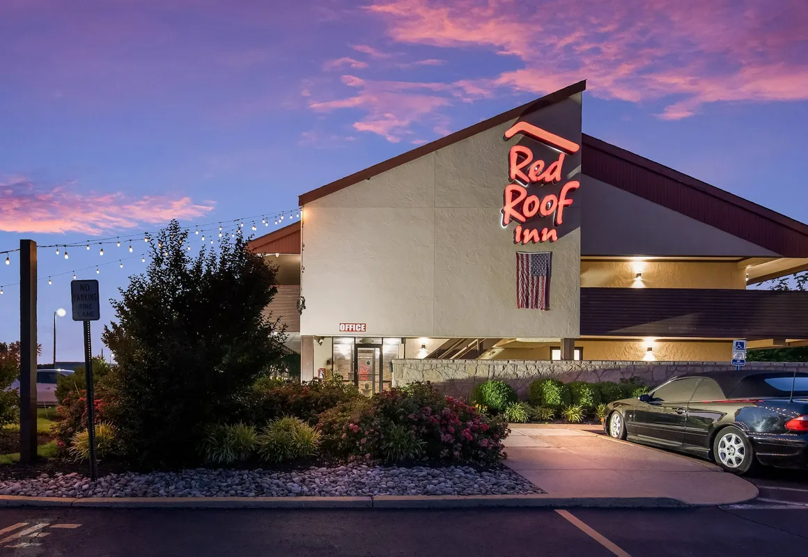 Red Roof Inn Philadelphia - Trevose hotel hero