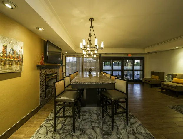 Hampton Inn By Hilton Philadelphia-International Airport hotel detail image 2