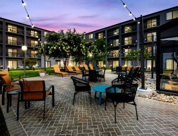 Sonesta Select Philadelphia Airport hotel detail image 1