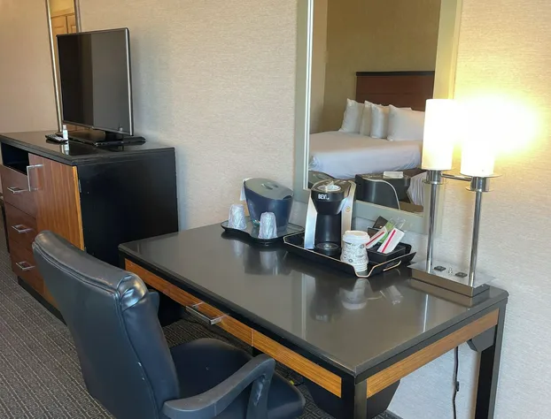 Quality Hotel Philadelphia Airport hotel detail image 4