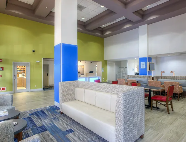 Holiday Inn Express & Suites Tempe by IHG hotel detail image 2