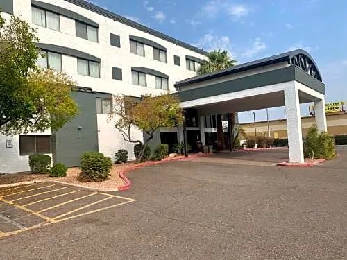 Tempe by the Mall Phoenix Airport Hotel hotel detail image 3