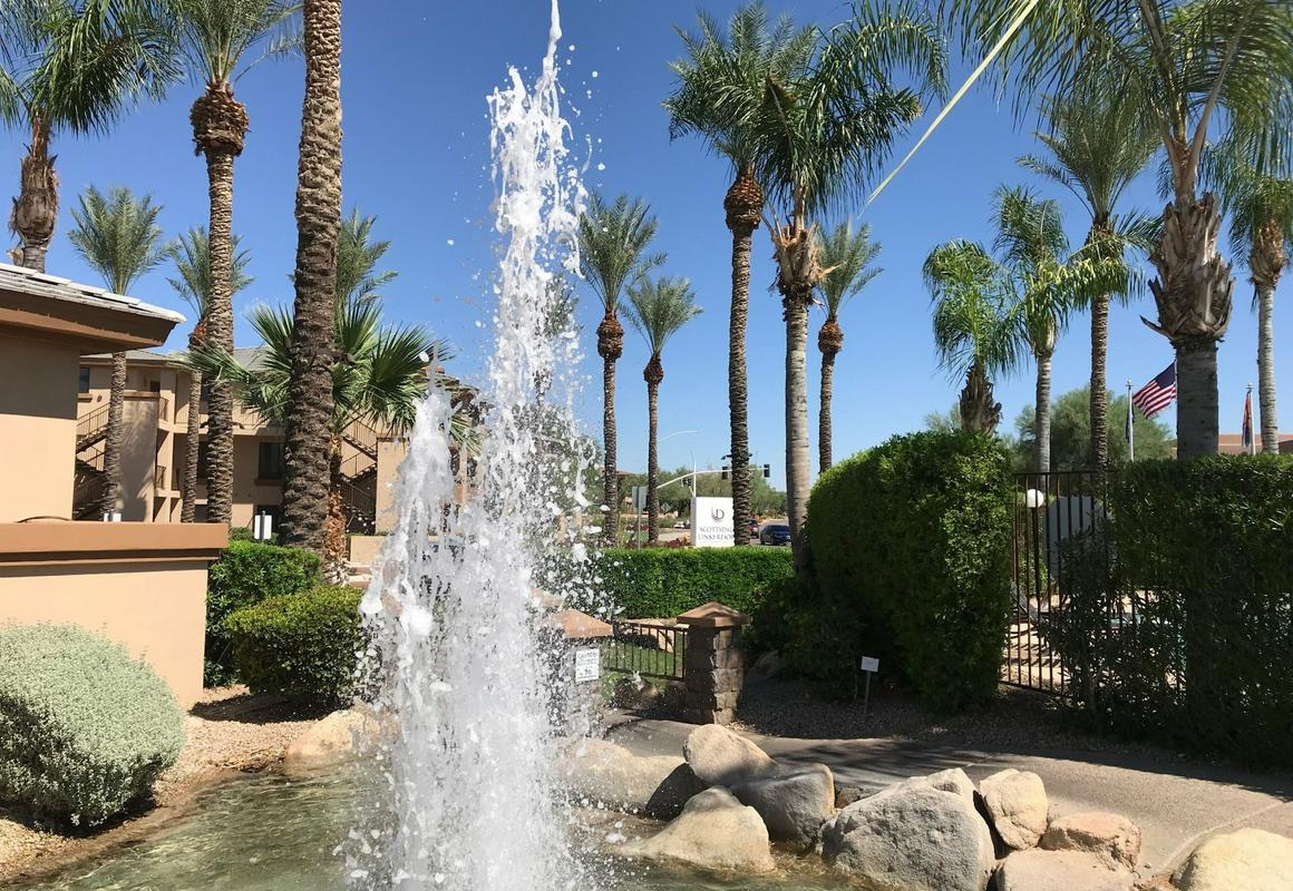 Hilton Vacation Club Scottsdale Links Resort hotel hero