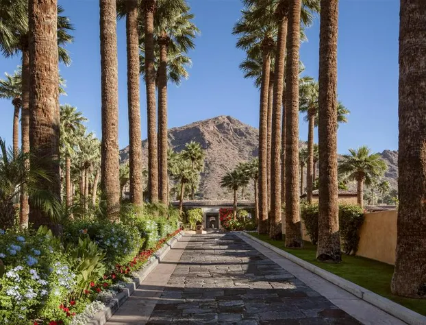 Royal Palms Resort and Spa, part of Hyatt hotel detail image 3