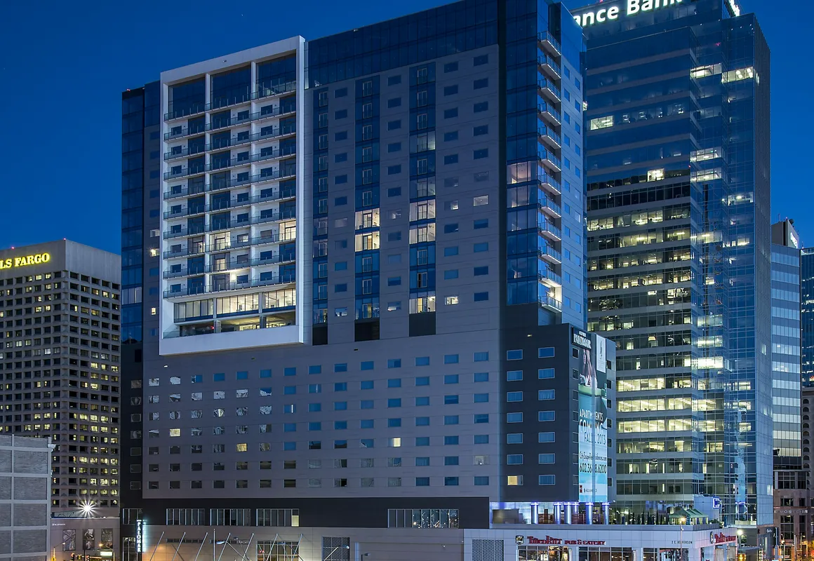 Kimpton Hotel Palomar Phoenix Cityscape by IHG hotel hero