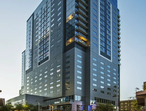 Kimpton Hotel Palomar Phoenix Cityscape by IHG hotel detail image 2