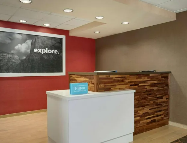 Hampton Inn Phoenix/Chandler hotel detail image 3