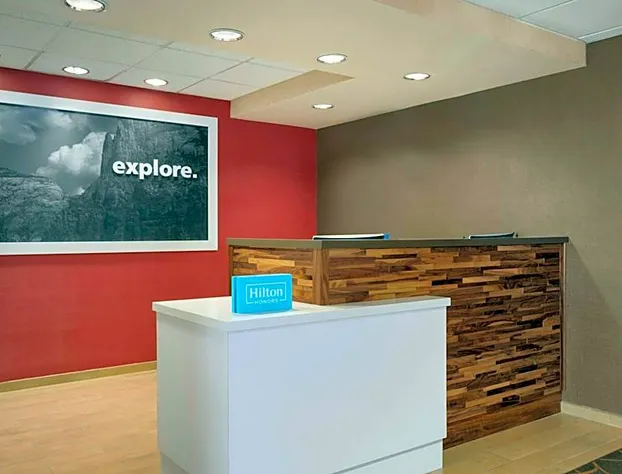 Hampton Inn Phoenix/Chandler hotel detail image 2