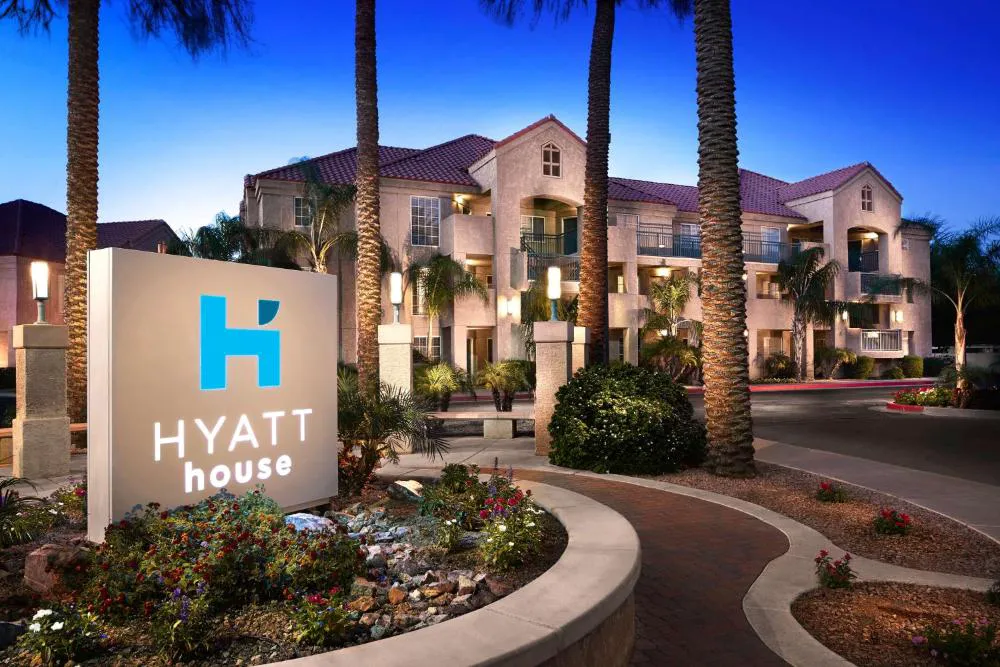 HYATT house Scottsdale/Old Town hotel hero