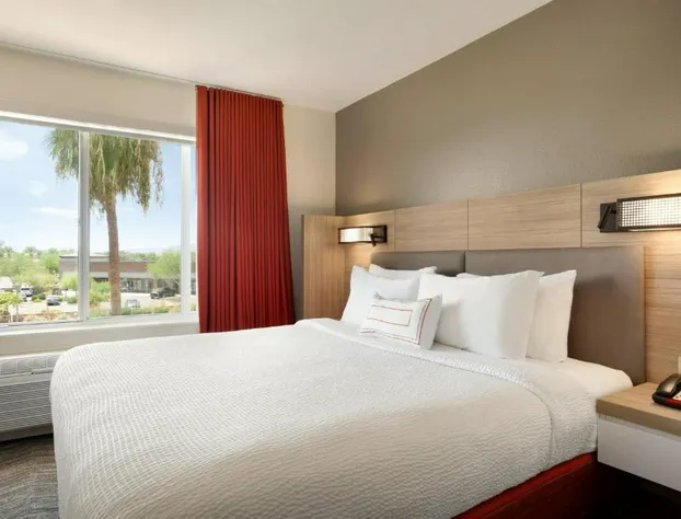 SpringHill Suites Phoenix Chandler/Fashion Center hotel detail image 4
