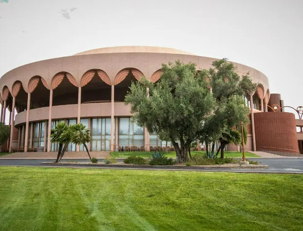 Holiday Inn Express & Suites Phoenix - Tempe by IHG hotel detail image 2