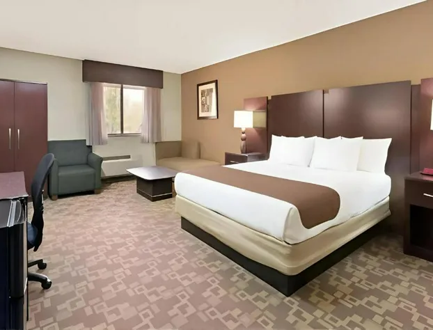 Rodeway Inn & Suites Chandler - Phoenix South I-10 hotel detail image 1