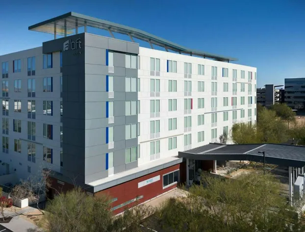 Aloft Phoenix Airport hotel detail image 2