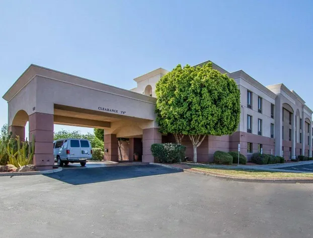 Comfort Inn I-10 West at 51st Ave hotel detail image 1