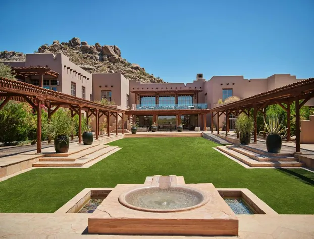 Four Seasons Resort Scottsdale at Troon North hotel detail image 4