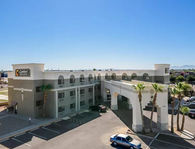 Comfort Inn & Suites Surprise Near Sun City West hotel detail image 2