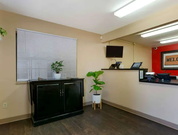 Extended Stay America Select Suites Phoenix Scottsdale North hotel detail image 3