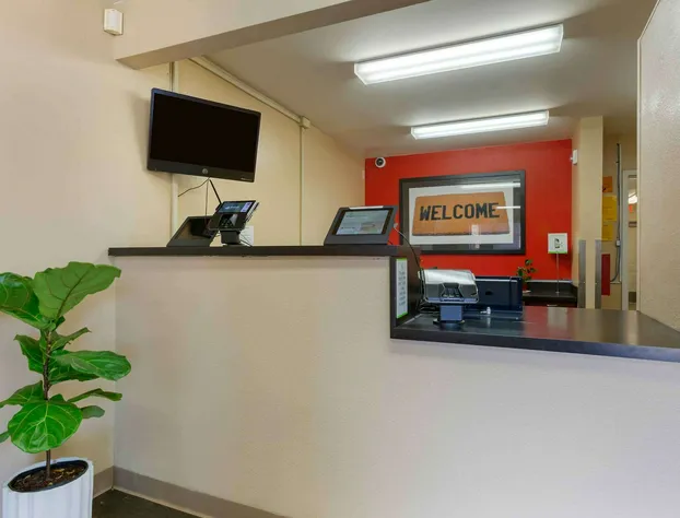 Extended Stay America Select Suites Phoenix Scottsdale North hotel detail image 4