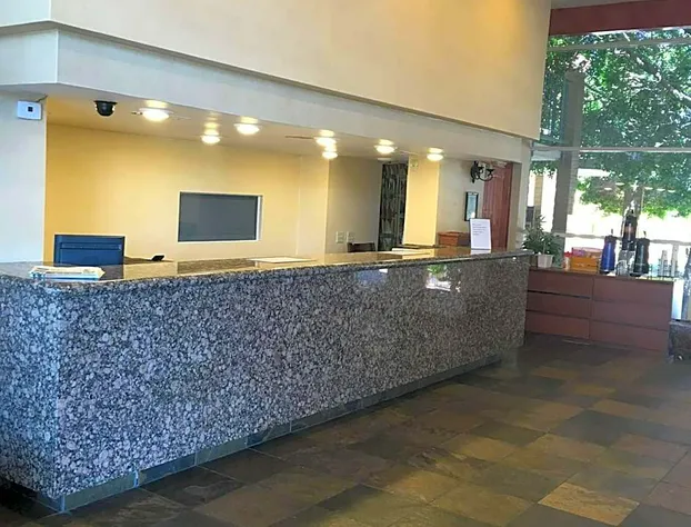 Ramada by Wyndham Tempe Near ASU hotel detail image 4