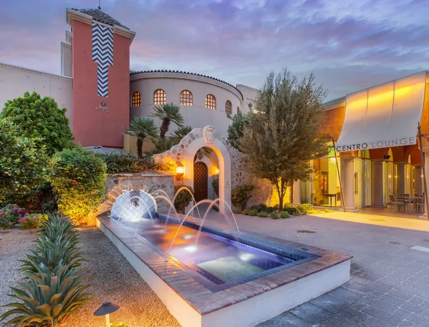 Omni Scottsdale Resort & Spa at Montelucia hotel detail image 2