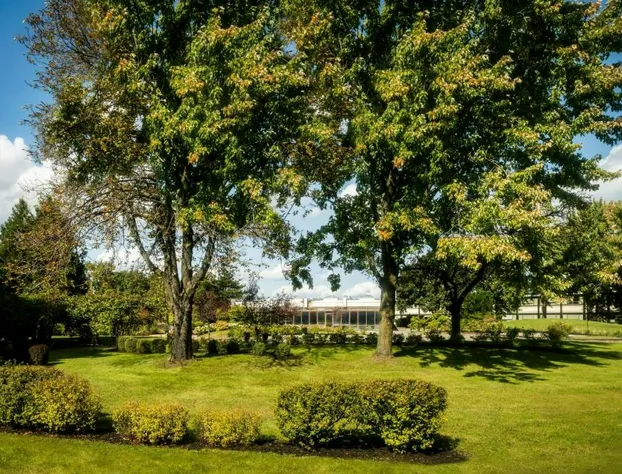 Sheraton Montreal Airport Hotel hotel detail image 1