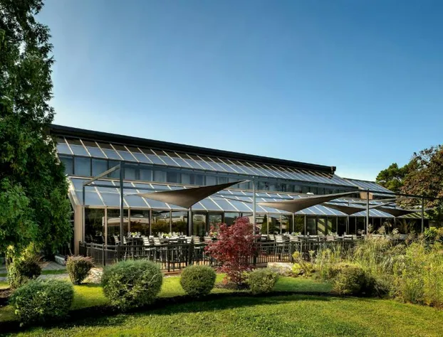 Sheraton Montreal Airport Hotel hotel detail image 2