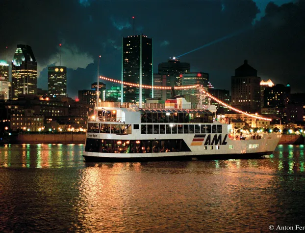 Fairfield Inn & Suites by Marriott Montreal Airport hotel detail image 1