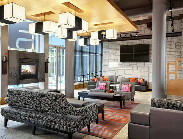 Aloft Montreal Airport hotel detail image 2