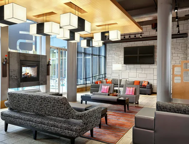 Aloft Montreal Airport hotel detail image 2