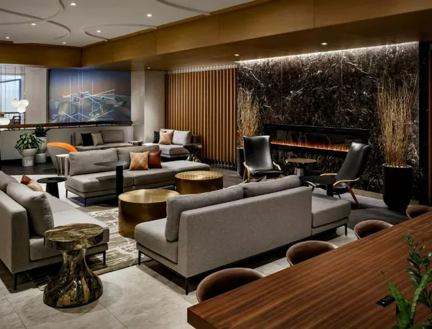 Montreal Marriott Chateau Champlain hotel detail image 3