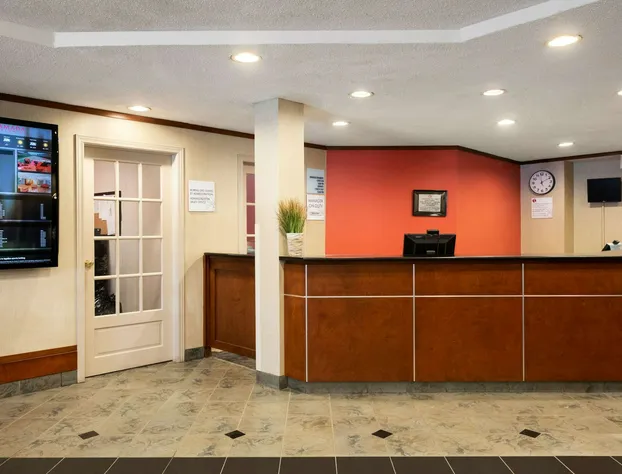 Ramada Plaza by Wyndham Montreal hotel detail image 3