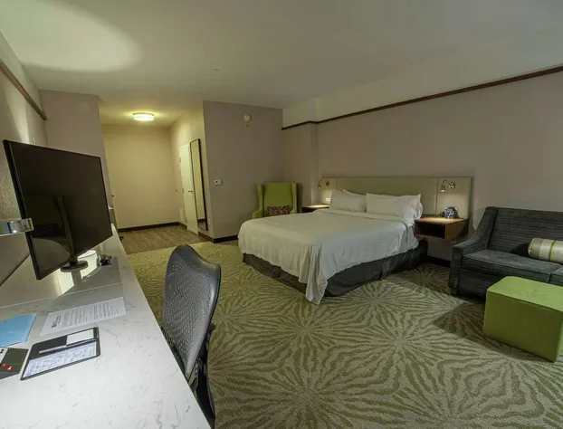 Hilton Garden Inn Montreal Airport hotel detail image 4