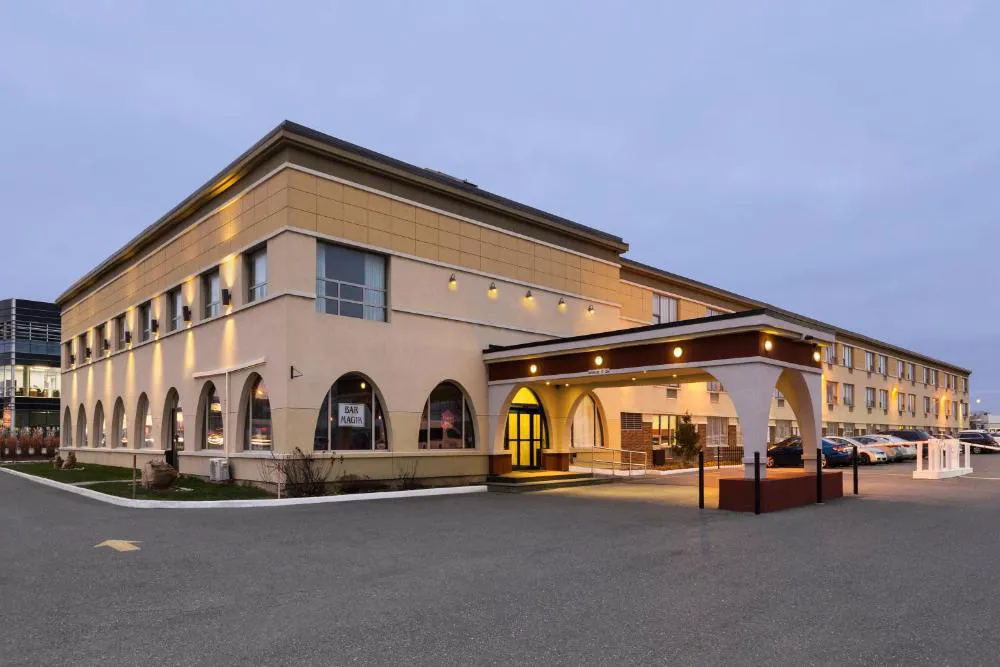 Days Inn & Conference Centre by Wyndham Montreal Airport hotel hero