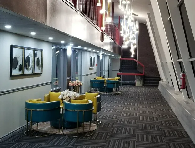 Baymont by Wyndham Montreal Airport hotel detail image 4