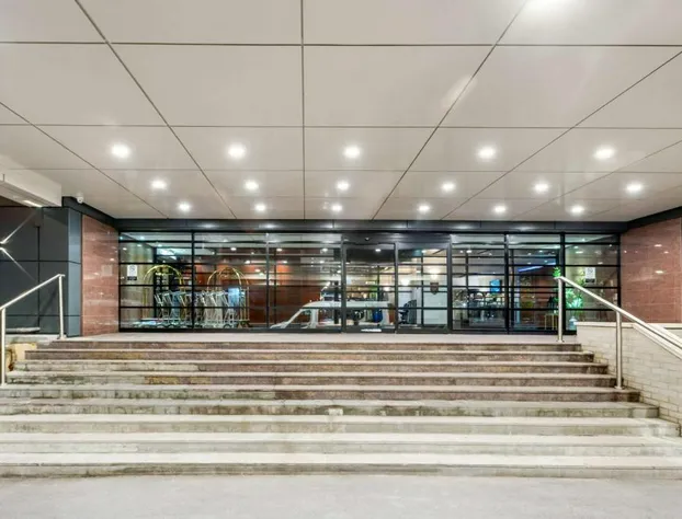 Quality Hotel Dorval hotel detail image 3