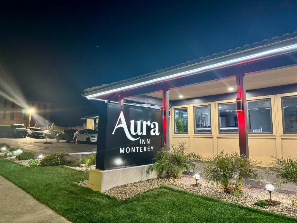 Aura Inn Monterey hotel hero
