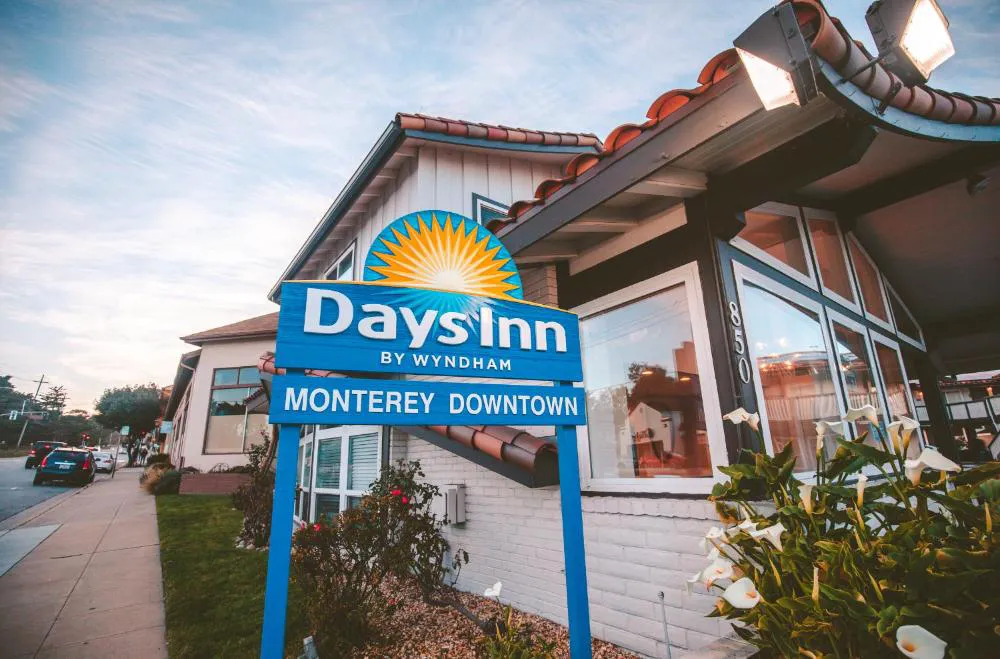 Days Inn by Wyndham Monterey Downtown hotel hero