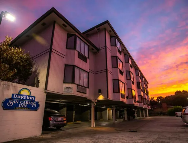 Days Inn by Wyndham Monterey Downtown hotel detail image 4