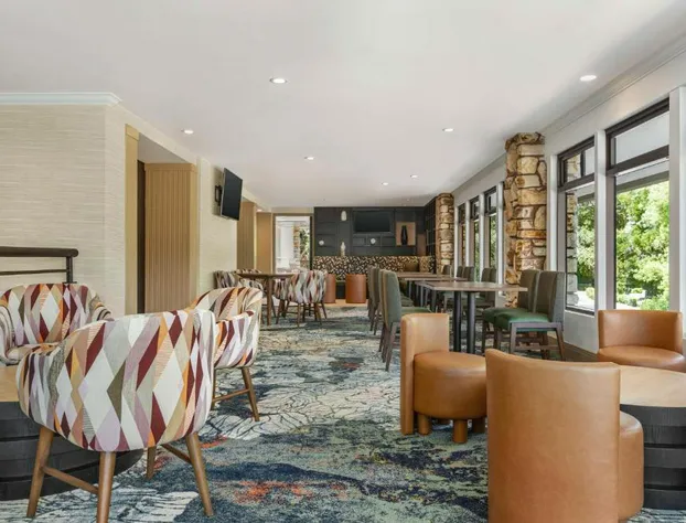 Hilton Garden Inn Monterey hotel detail image 4