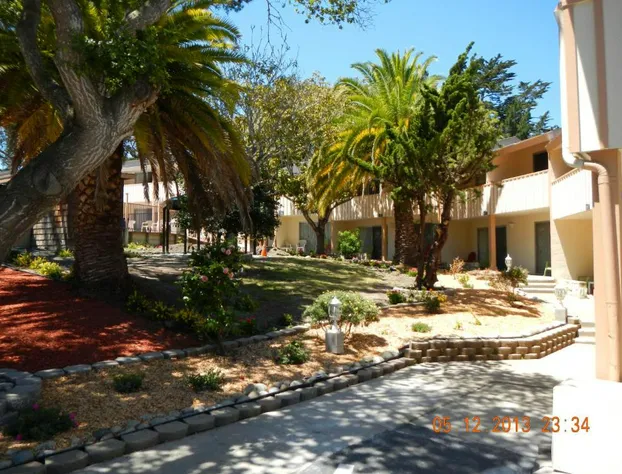 Americas Best Value Presidents Inn on Munras hotel detail image 4