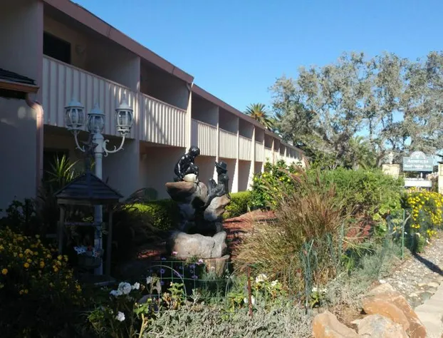 Americas Best Value Presidents Inn on Munras hotel detail image 3