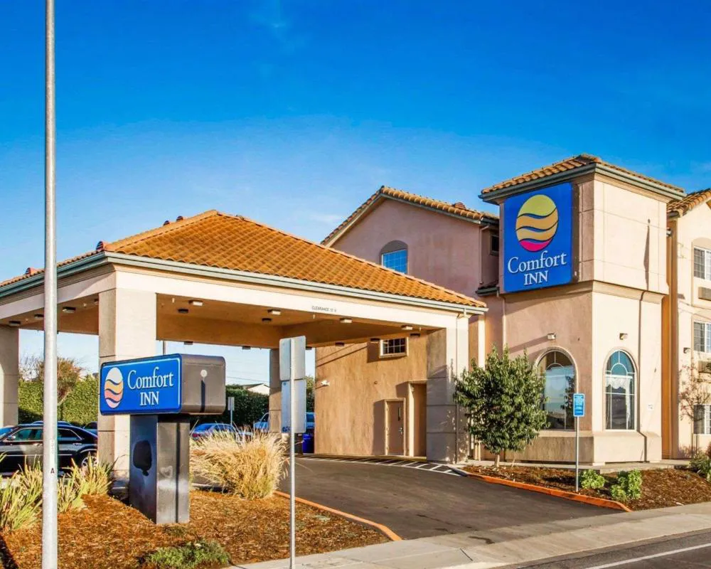 Comfort Inn Watsonville hotel hero