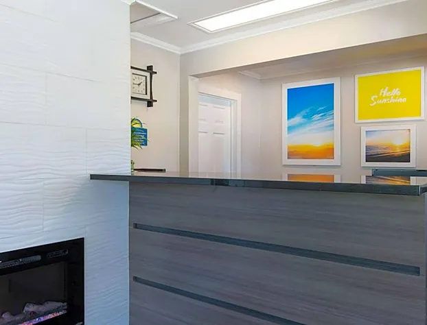 Days Inn by Wyndham Monterey-Fisherman's Wharf Aquarium hotel detail image 3