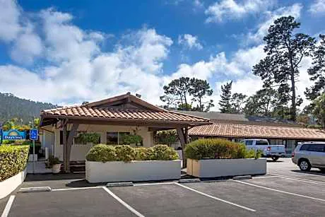 Days Inn by Wyndham Monterey-Fisherman's Wharf Aquarium hotel hero