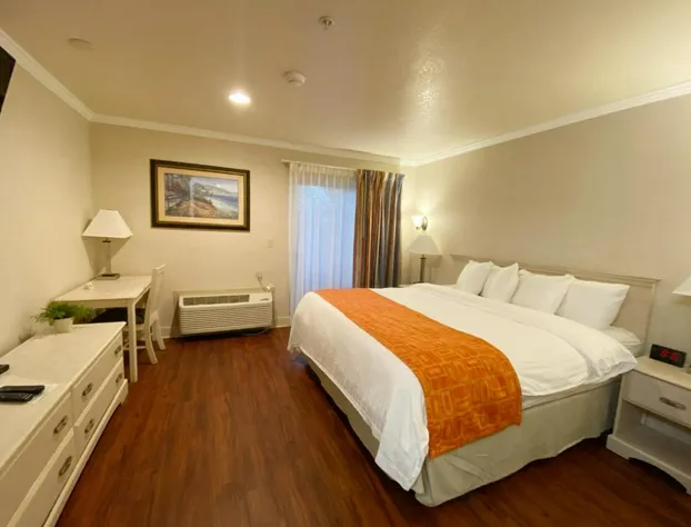 Monarch Valley Inn Marina at Monterey Bay hotel detail image 3