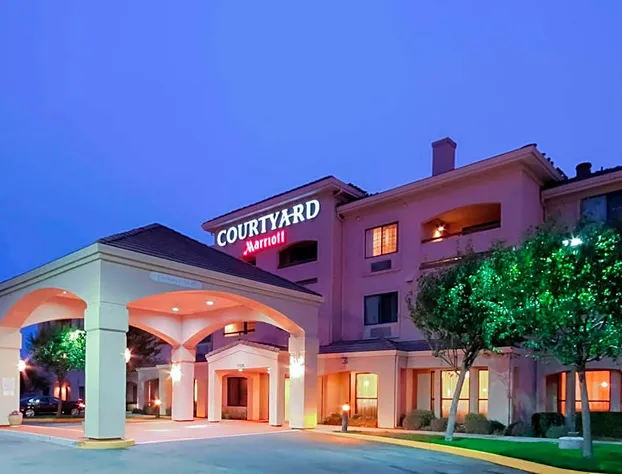 Courtyard by Marriott Salinas Monterey hotel detail image 1